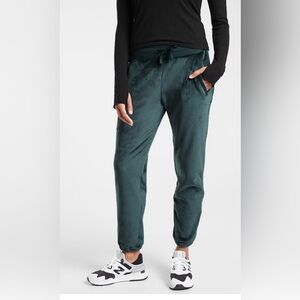 Athleta Double Cozy Karma jogger! So soft inside and out! Worn once.